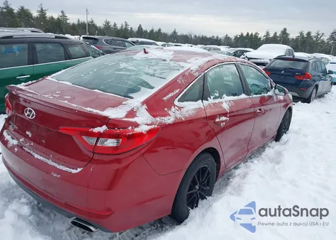 2015 Hyundai Sonata Se z USA, uszkodzony, nr VIN 5NPE24AF5FH034277